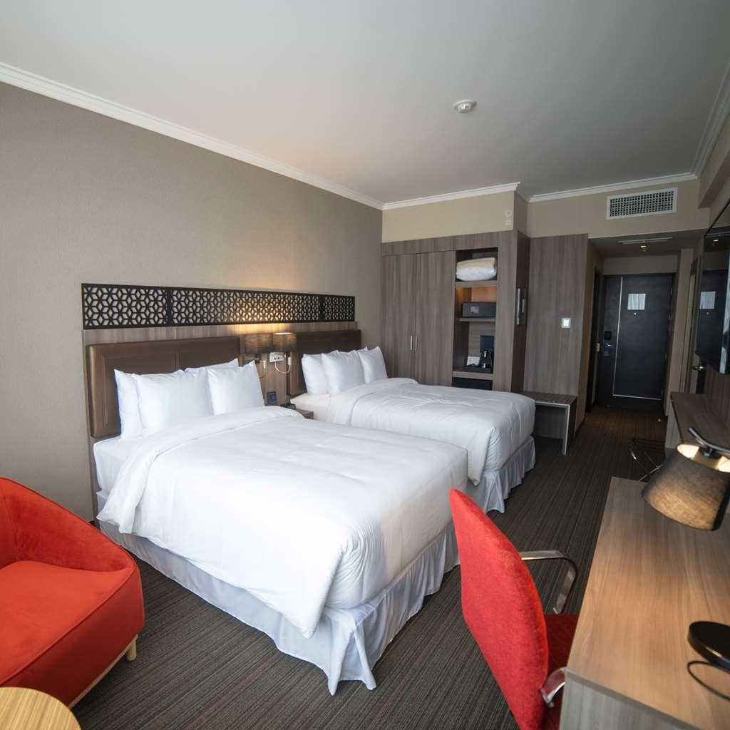 Doubletree By Hilton Trujillo Hotel Encalada Szoba fotó