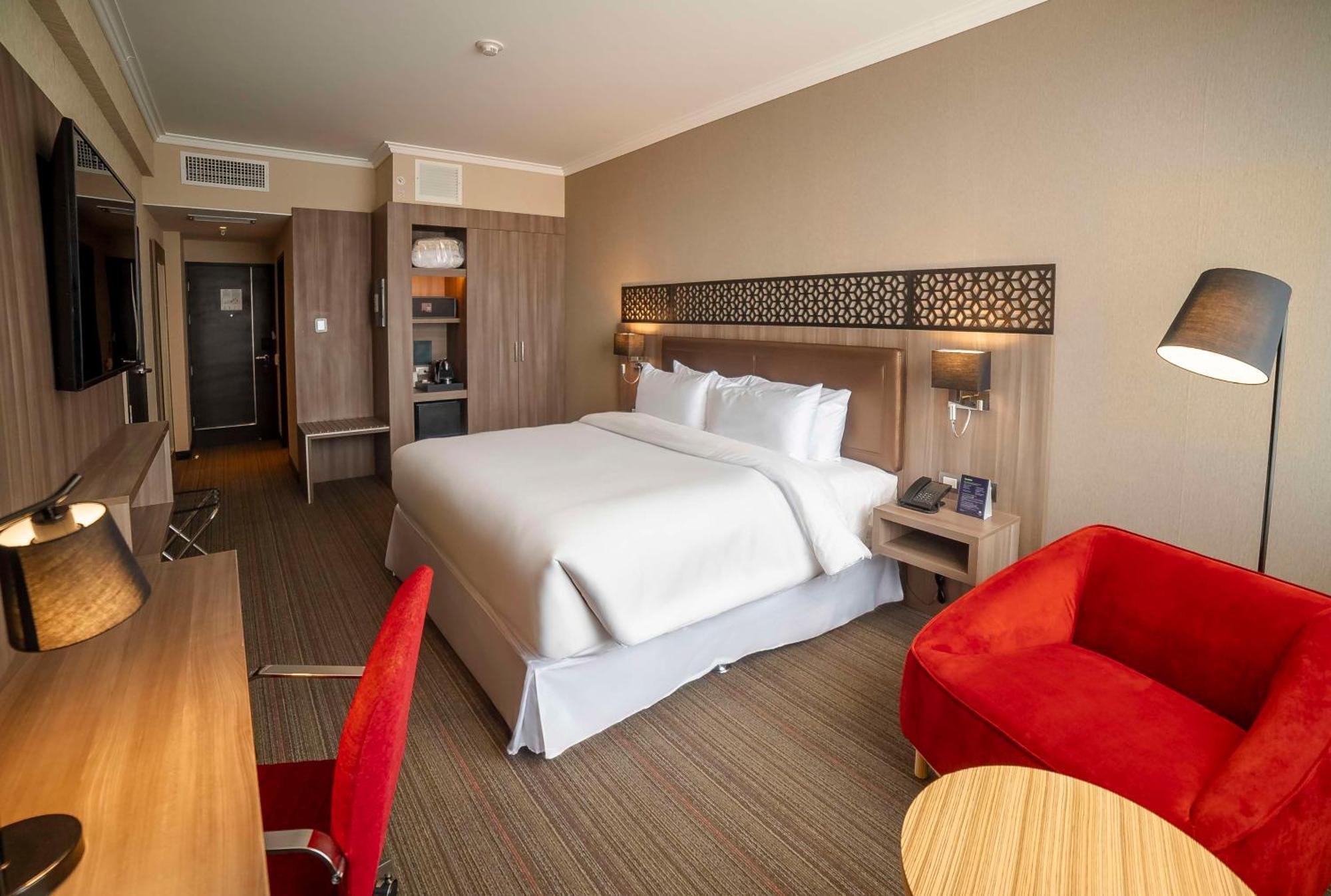 Doubletree By Hilton Trujillo Hotel Encalada Kültér fotó