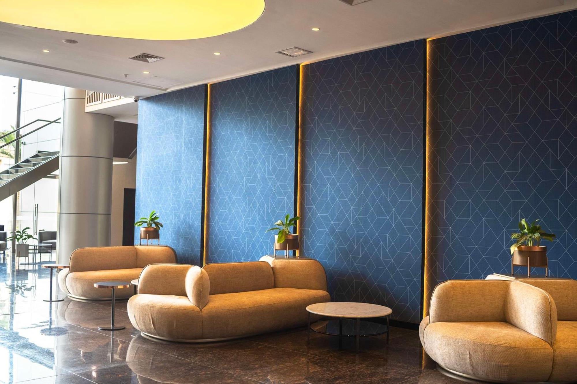 Doubletree By Hilton Trujillo Hotel Encalada Kültér fotó