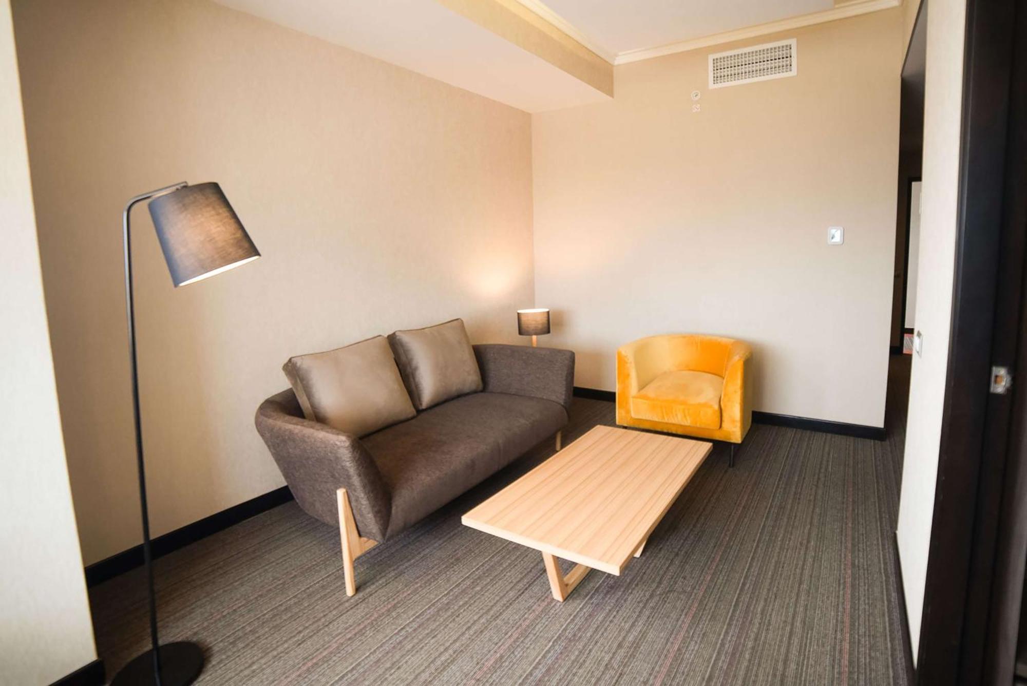 Doubletree By Hilton Trujillo Hotel Encalada Kültér fotó
